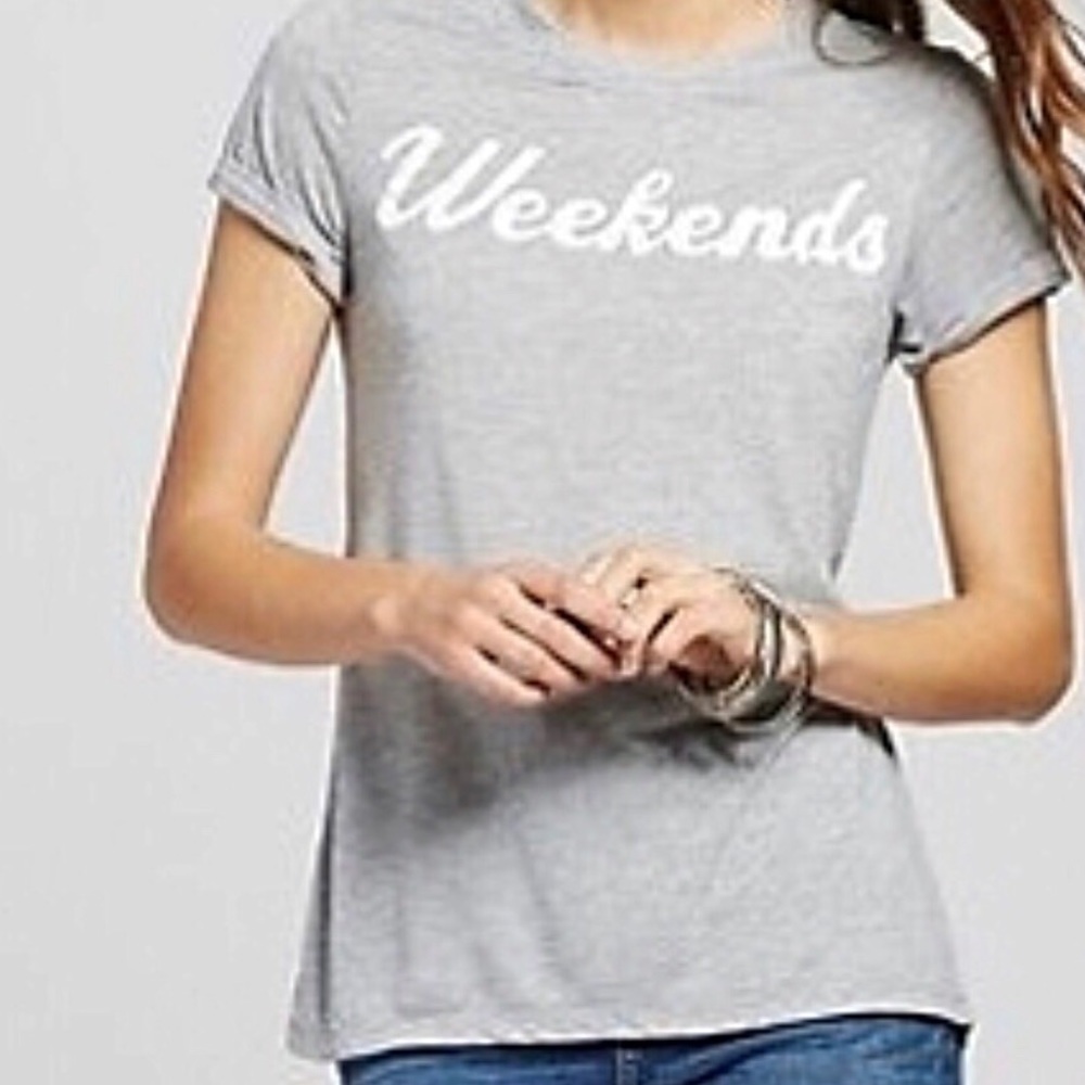 Zoe+ Liv Weekends graphic tee - Picture 2 of 5
